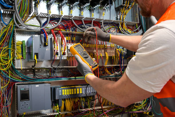 Best Commercial Electrician Services  in Oak Hill, OH
